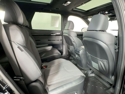 Used 2025 Hyundai Palisade Calligraphy image 30
