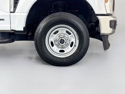 Used 2024 Ford F250 XL w/ XL Chrome Package AWD/4WD image 33