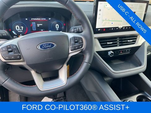 New 2026 Ford Explorer Active w/ Active Comfort Package image 10