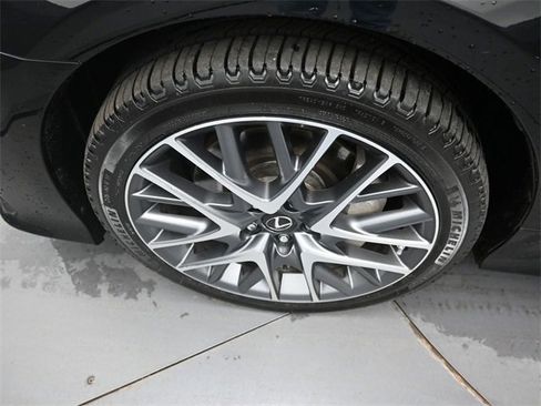 Used 2018 Lexus RC 300 F Sport image 30