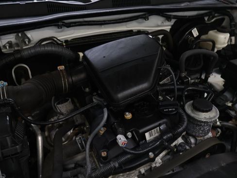 Used 2021 Toyota Tacoma SR image 24