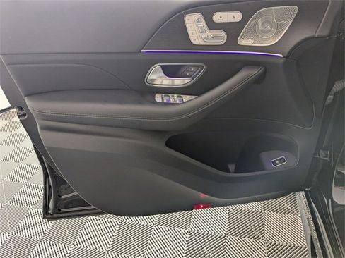 Used 2023 Mercedes-Benz GLE 450 4MATIC image 10