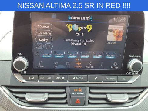 Used 2023 Nissan Altima 2.5 SR FWD image 18
