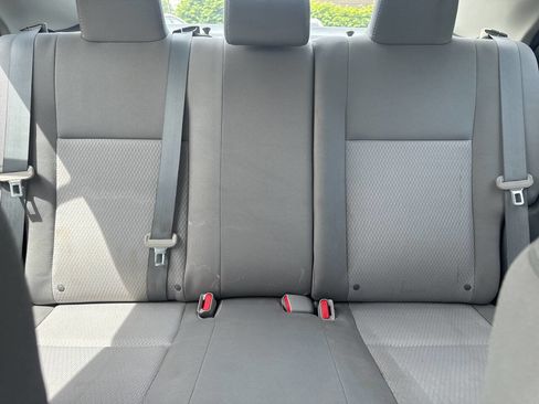 Used 2014 Toyota Corolla LE FWD image 16