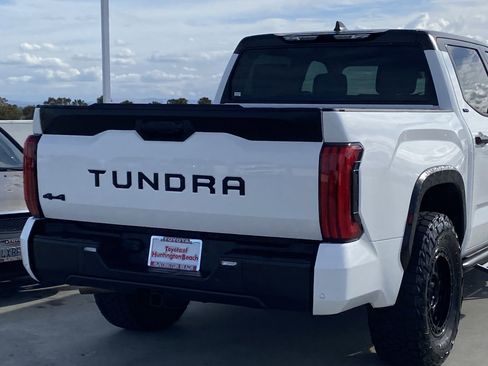 Used 2024 Toyota Tundra SR5 w/ SR5 Convenience Package AWD/4WD image 4