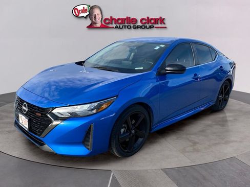 Used 2024 Nissan Sentra SR FWD image 1
