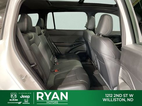 New 2026 Jeep Cherokee Overland w/ Advanced Pro Tech Group AWD/4WD image 52
