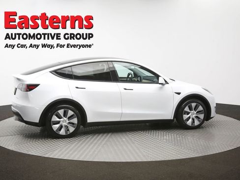 Used 2023 Tesla Model Y Long Range image 38