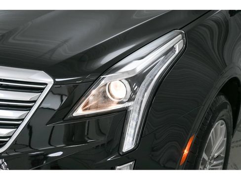 Used 2019 Cadillac XT5 Luxury FWD image 25