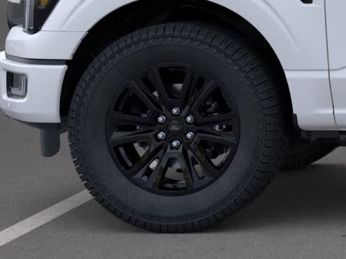 New 2025 Ford F150 Platinum w/ FX4 Off-Road Package AWD/4WD image 19