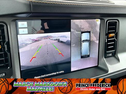 Used 2024 Ford Bronco Badlands image 18