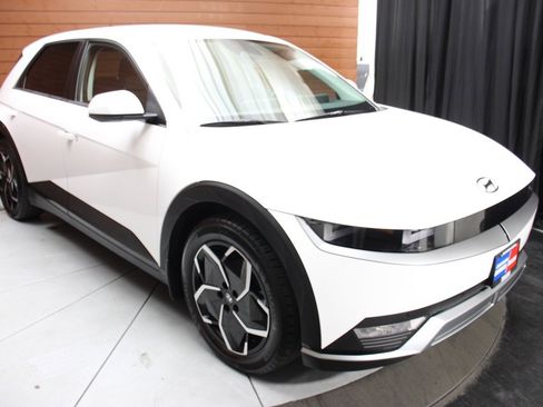 Used 2023 Hyundai Ioniq 5 SEL w/ Cargo Package image 15