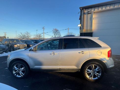 Used 2011 Ford Edge Limited w/ 302A Rapid Spec Order Code image 2