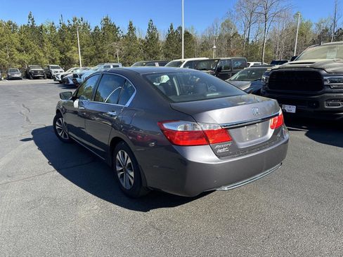 Used 2025 Toyota RAV4 XSE w/ Weather Package image 60