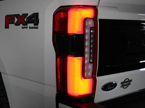 Used 2025 Ford F250 Platinum AWD/4WD image 66