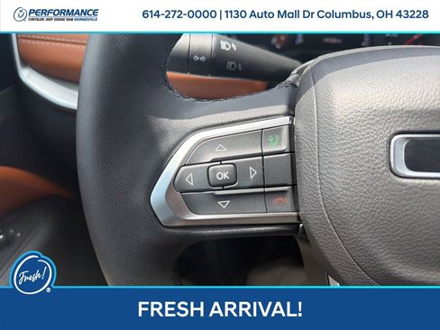 Used 2024 Jeep Compass Limited AWD/4WD image 23