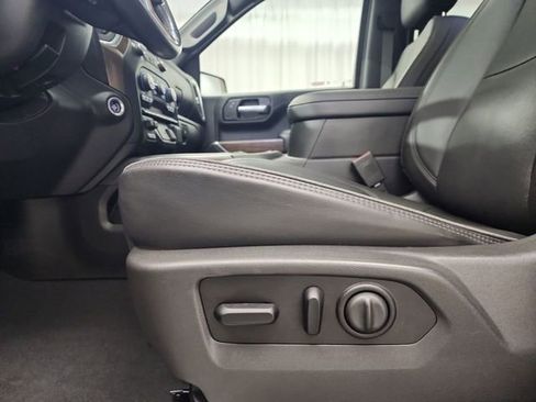 Used 2021 Chevrolet Silverado 1500 High Country w/ Safety Package II image 18