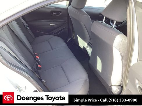 Used 2024 Toyota Corolla LE image 20