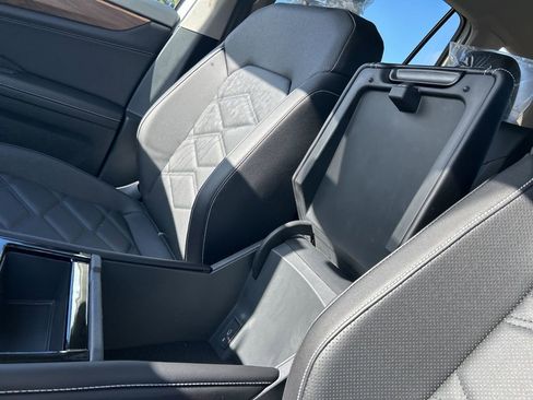 New 2026 Volkswagen Atlas SE image 34