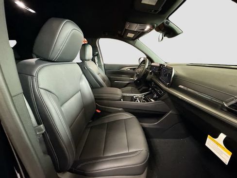 New 2026 Chevrolet Traverse LT w/ Midnight/Sport Edition AWD/4WD image 30
