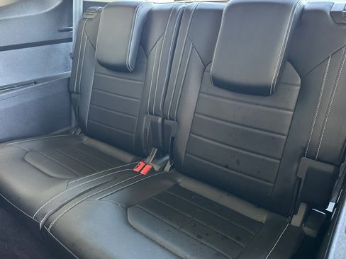 Used 2022 Volkswagen Atlas SEL Premium AWD/4WD image 15