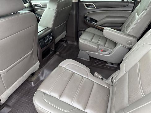Used 2019 GMC Yukon XL Denali w/ Denali Ultimate Package RWD image 32