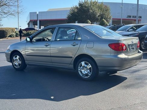 Used 2004 Toyota Corolla LE image 10