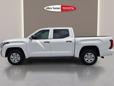 Used 2026 Toyota Tundra SR AWD/4WD image 10