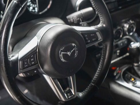 Used 2021 MAZDA MX-5 Miata RF Grand Touring image 19