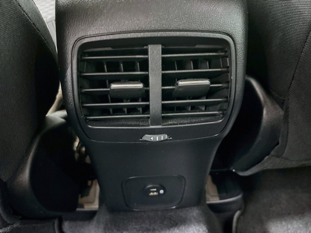 Used 2020 Ford Escape SE FWD image 23
