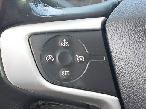 Used 2019 GMC Acadia SLE AWD/4WD image 18