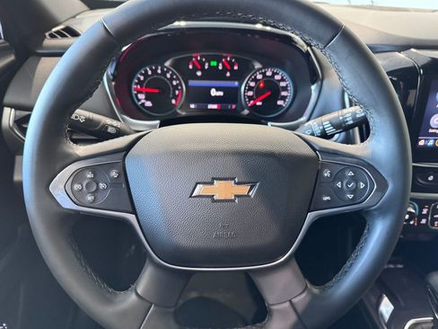 Certified 2023 Chevrolet Traverse LT image 14