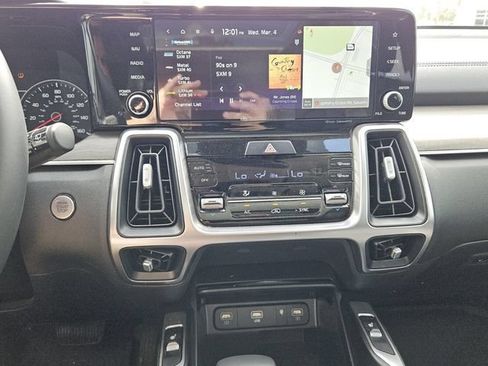 Used 2023 Kia Sorento X-Line EX AWD/4WD image 18