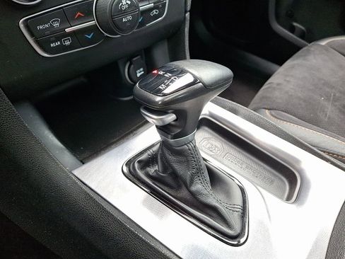 Used 2018 Dodge Charger R/T image 15