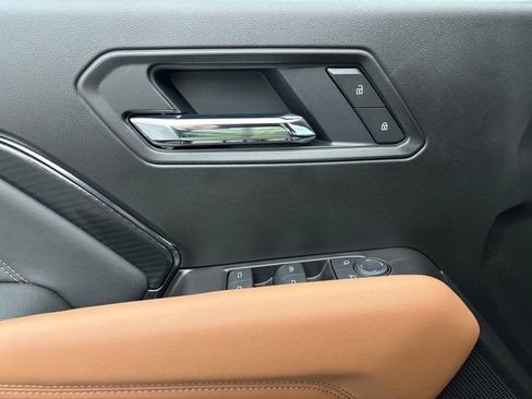 New 2026 GMC Canyon AT4 image 14