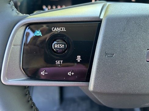 New 2025 Nissan Murano SV AWD/4WD image 13
