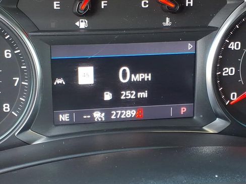 Used 2022 Chevrolet Equinox LT image 13