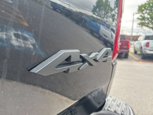 Used 2020 RAM 1500 Big Horn AWD/4WD image 15