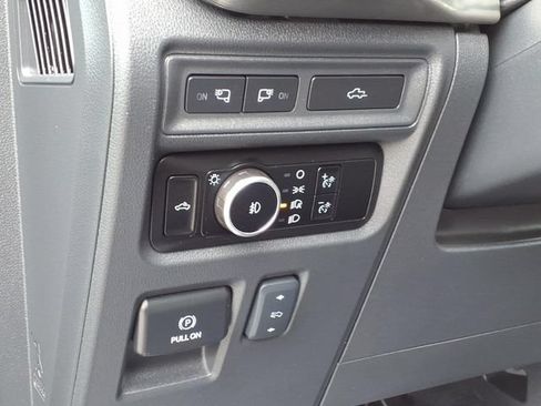Used 2023 Ford F150 Lariat w/ Equipment Group 502A High AWD/4WD image 26