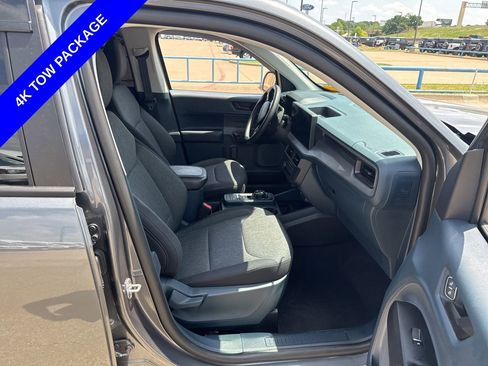 Used 2025 Ford Maverick XLT w/ Black Appearance Package image 14