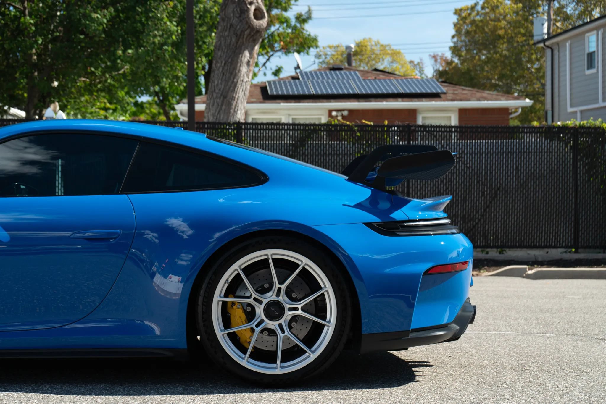 Used 2025 Porsche 911 GT3 RWD image 42
