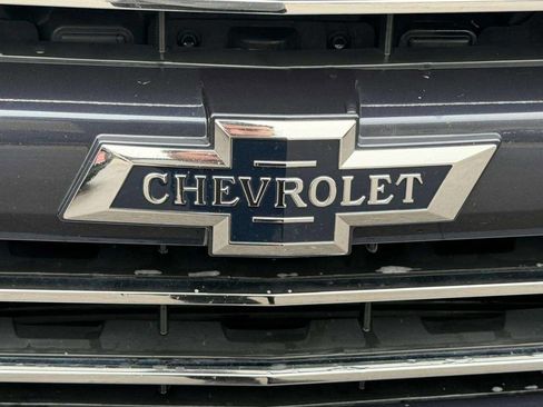 Used 2018 Chevrolet Silverado 1500 LTZ Z71 w/ Centennial Edition image 16