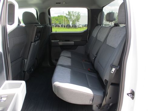 New 2024 Ford F250 XLT w/ FX4 Off-Road Package image 18