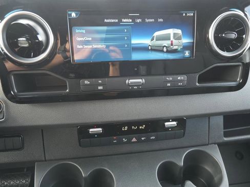New 2025 Mercedes-Benz Sprinter 2500 image 13