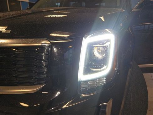 Used 2022 Kia Telluride S image 28