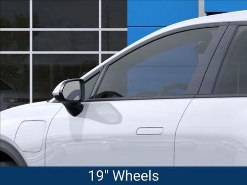 New 2026 Chevrolet Equinox EV LT image 13