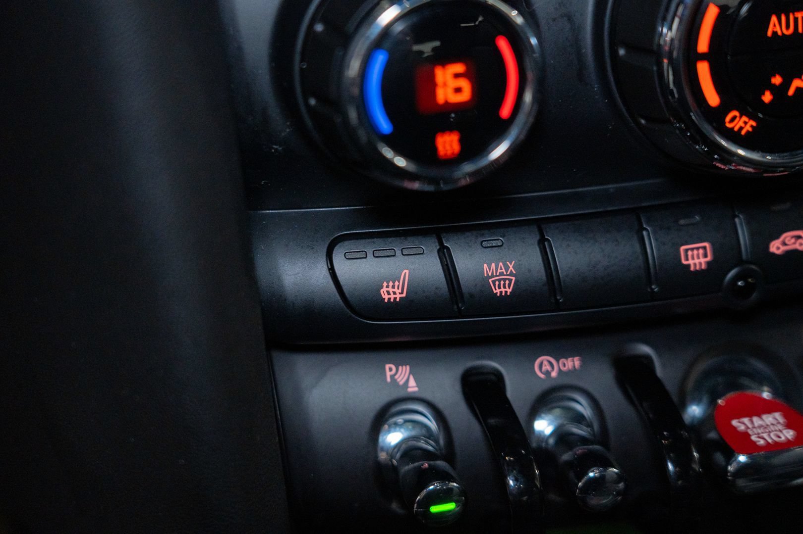 Used 2020 MINI Cooper S w/ Driver Assistance Package FWD image 38