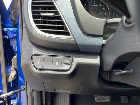 Used 2021 Kia Seltos S FWD image 22
