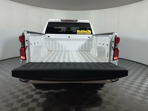 Used 2023 Chevrolet Silverado 1500 Custom w/ LPO, Dark Essentials Package AWD/4WD image 27