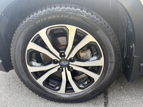 Used 2020 Subaru Forester Limited w/ Popular Package #3 image 30